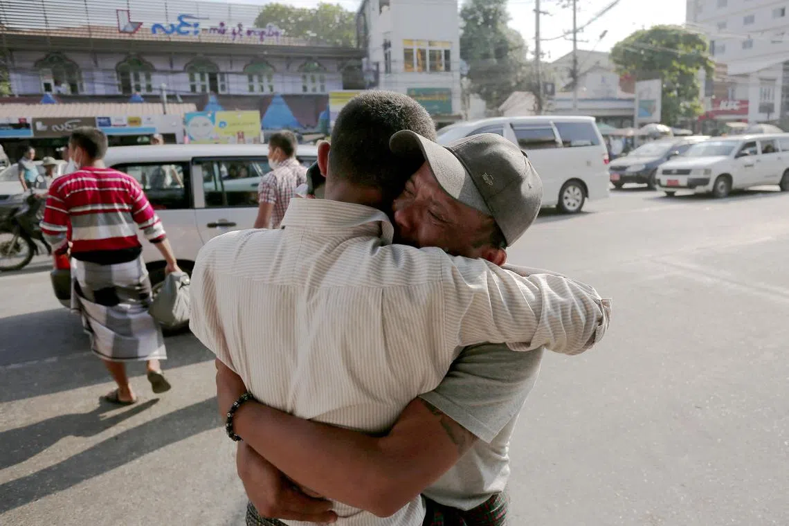 The UN says it has "credible sources" that the mass pardons included 300 political prisoners.