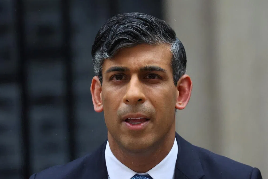 FILE PHOTO: British Prime Minister Rishi Sunak delivers a speech outside Number 10 Downing Street, in London, Britain, May 22, 2024. REUTERS/Toby Melville/File Photo