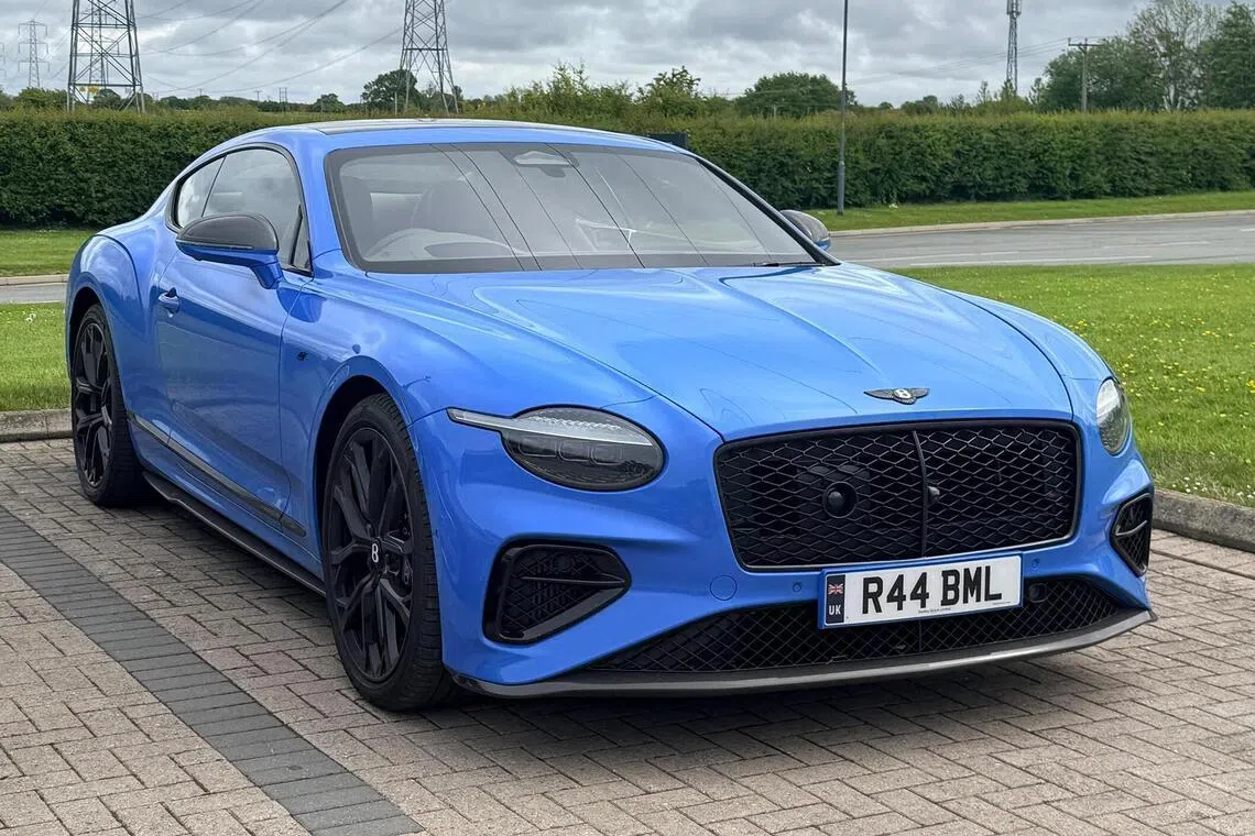 The Continental GT S blends the handling set-up from the Speed version with the standard GT. 