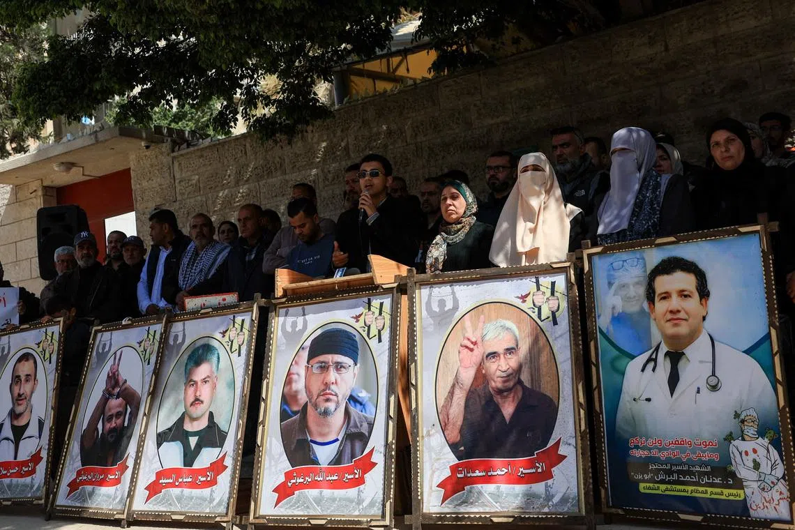 وطن نيوز – ويخشى المعتقلون الفلسطينيون الموت شنقاً دون اتباع الإجراءات القانونية الواجبة بموجب القانون الإسرائيلي الجديد