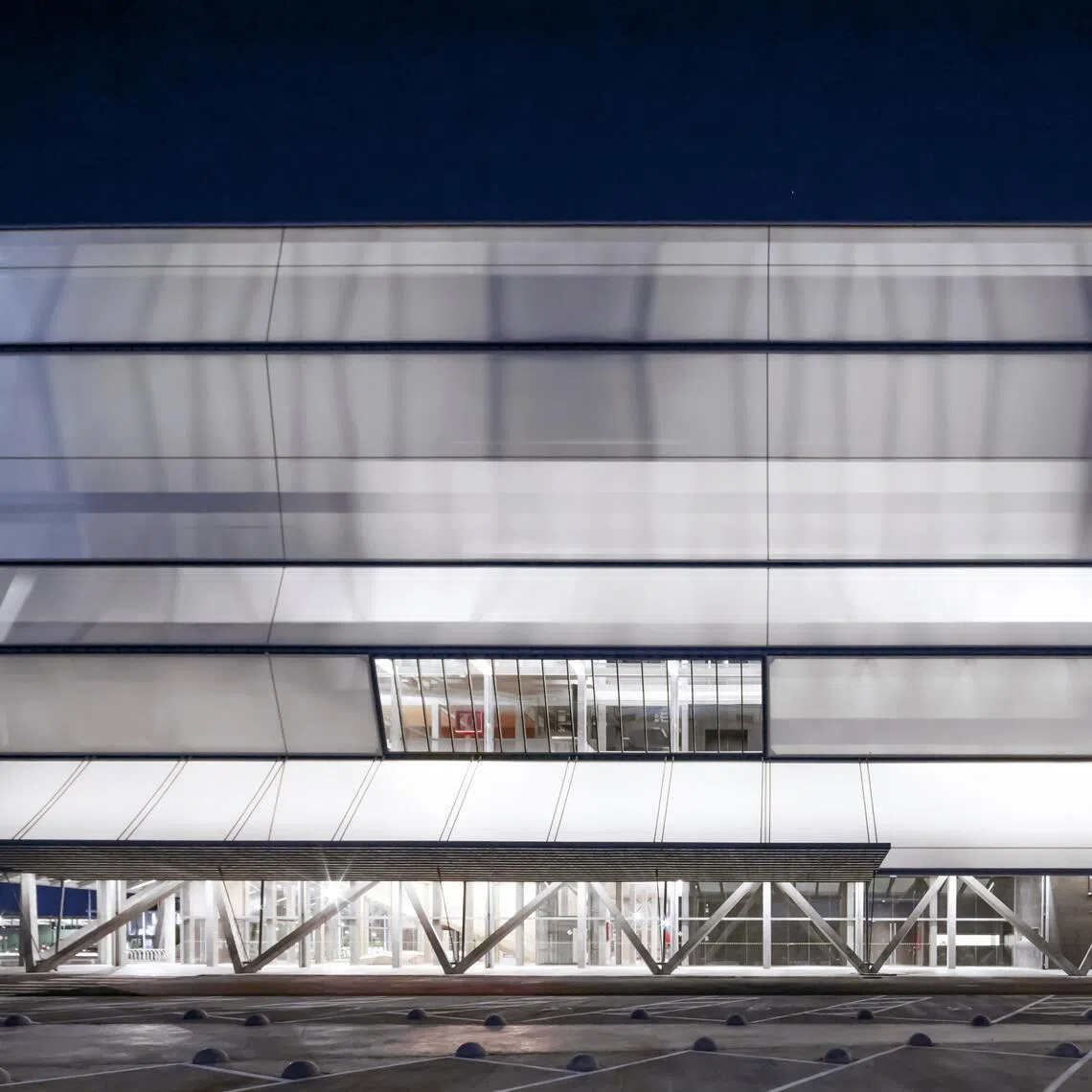 A photo provided by Cristobal Palma shows the Teatro Regional del Biob’o, designed by the architect Smiljan Radic, on the banks of the Biob’o River in Concepci—n, Chile. The building has been likened to a paper lantern. (Cristobal Palma via The New York Times)  Ñ NO SALES; FOR EDITORIAL USE ONLY WITH NYT STORY SLUGGED PRITZKER PRIZE  BY ROBIN POGREBIN FOR MARCH 12, 2026. ALL OTHER USE PROHIBITED. Ñ