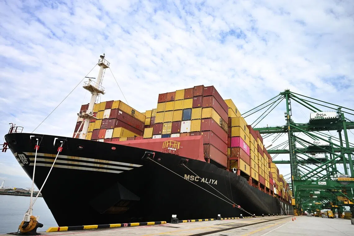 Singapore named top container port under new global benchmark