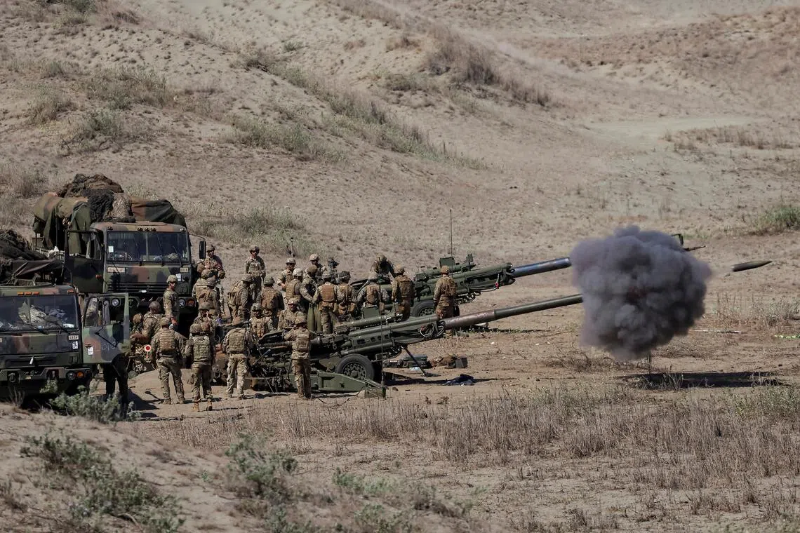 U.S. soldiers fire 155mm and 105mm Howitzers during a live fire exercise in the annual joint military exercises between U.S. and Philippine troops called \"Balikatan\" or shoulder-to-shoulder, at Laoag, Ilocos Norte, Philippines, May 6, 2024. REUTERS/Eloisa Lopez