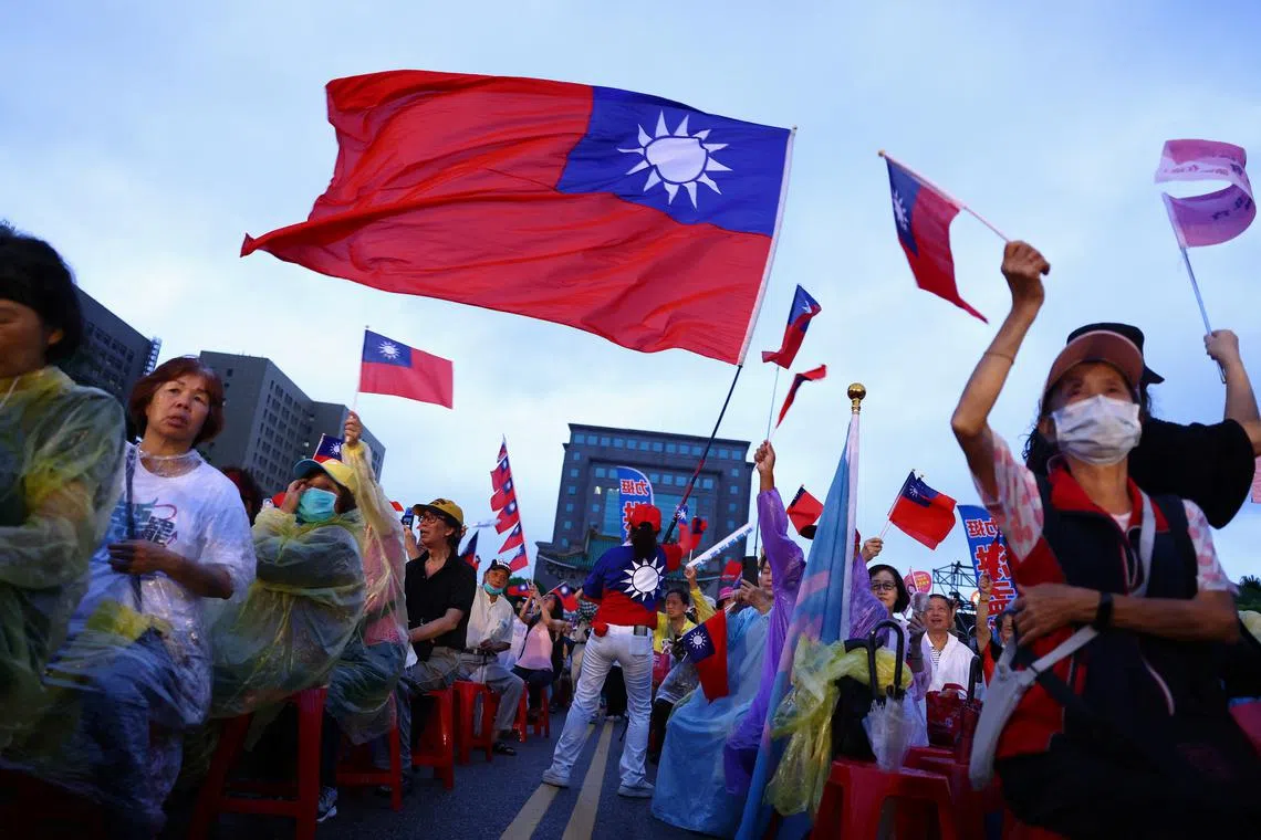 Supporters of Kuomintang (KMT) party attend a rally against the recall campaign ahead of Saturday's vote for lawmakers, in Taipei, Taiwan July 25, 2025. REUTERS/Annabelle Chih