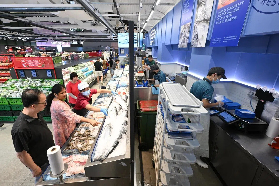 The new FairPrice supermarket at Elias Mall has the chain’s largest ice bed offering fresh fish and seafood items.