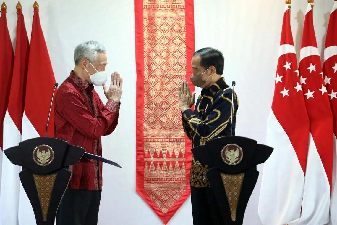 Prime Minister Lee Hsien Loong and Indonesian President Joko Widodo will meet on Thursday for the Singapore-Indonesia leaders’ retreat.