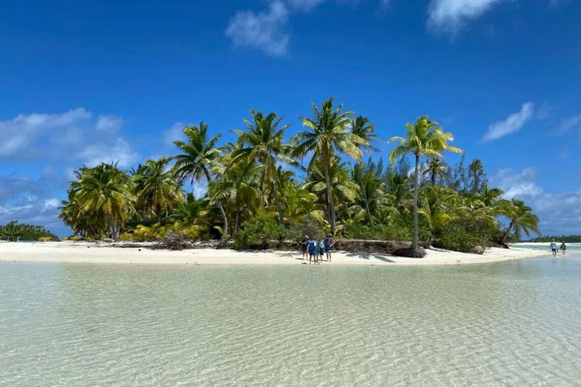 Tourists told to cut air conditioning, save fuel on Cook Islands