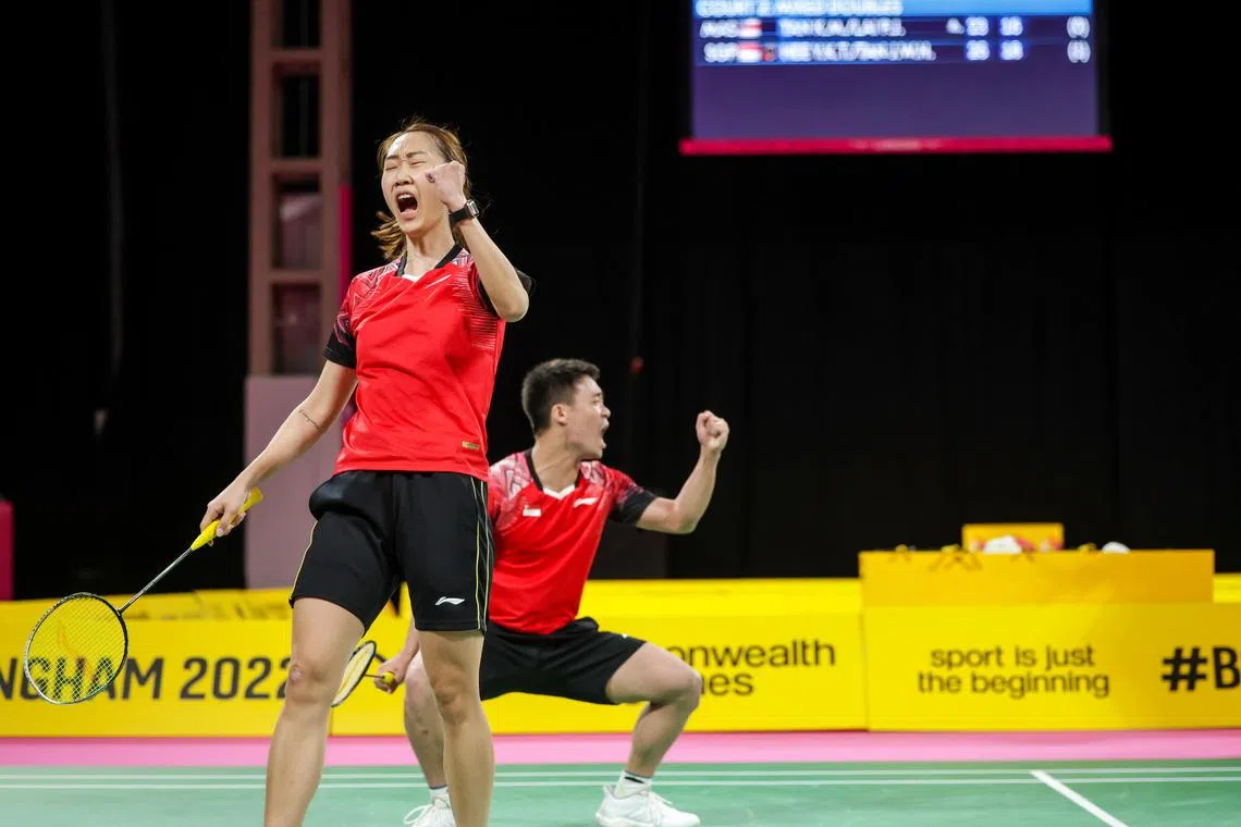 Singapore's Jessica Tan and Terry Hee won the mixed doubles gold at the 2022 Commonwealth Games in Birmingham.