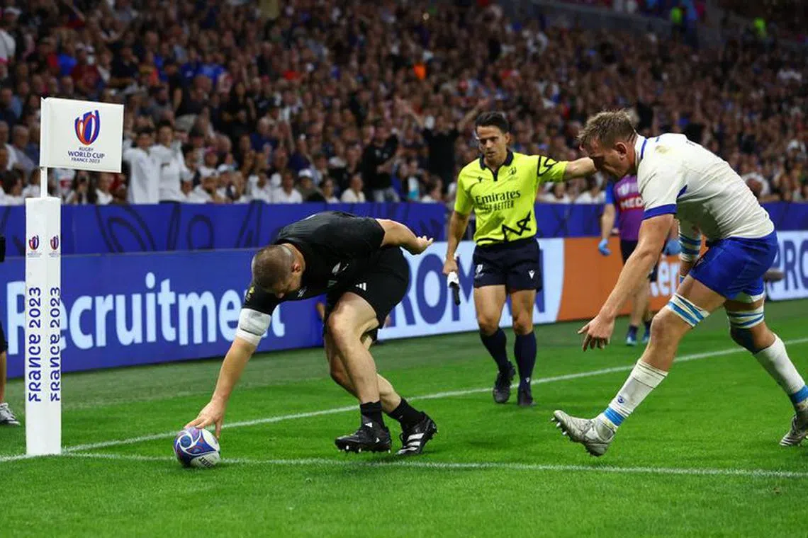 FILE PHOTO: Rugby Union - Rugby World Cup 2023 - Pool A - New Zealand v Italy - Groupama Stadium, Lyon, France - September 29, 2023 New Zealand's Dane Coles scores their thirteenth try REUTERS/Paul Childs/File Photo