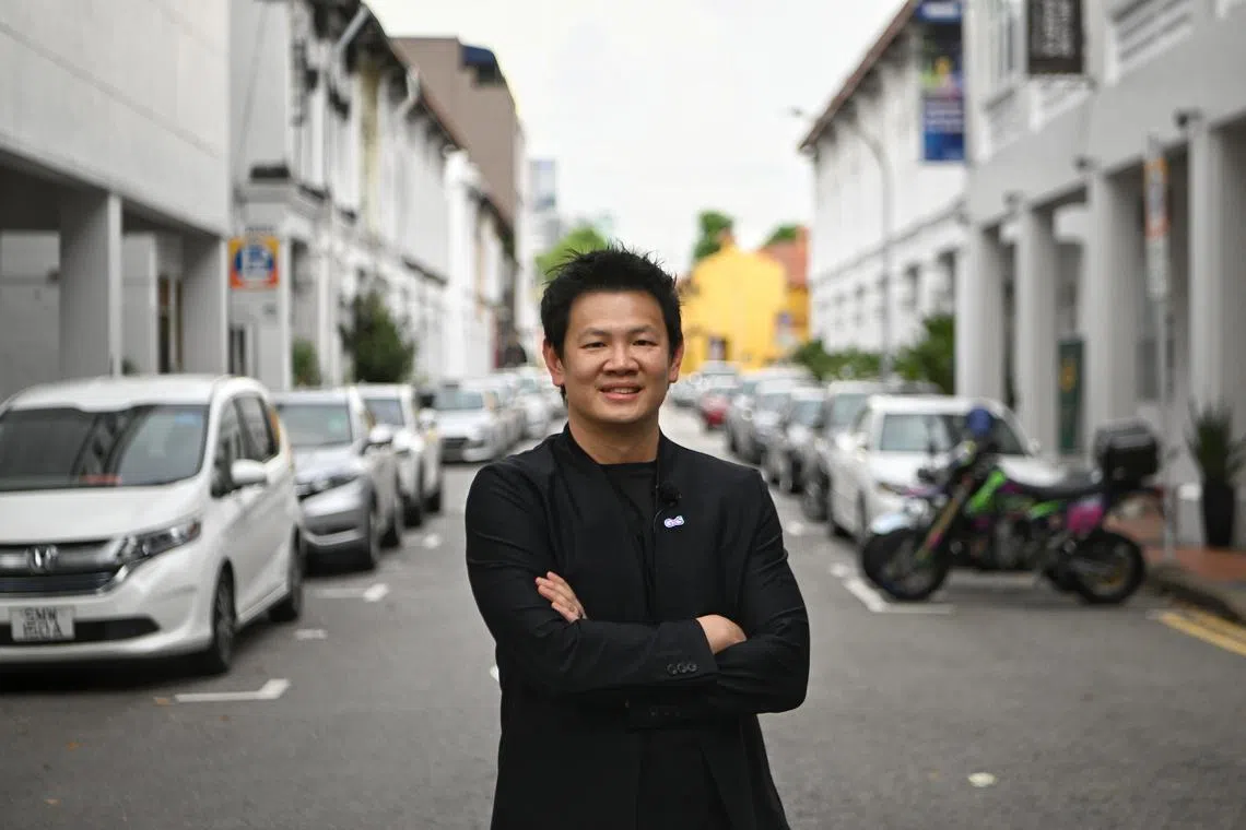 GXS CEO Charles Wong at the flexible loan media brief at Aliwal Arts Centre on Apr 24, 2023.



/Digital bank GXS will be launching flexible loans for customers at a media briefing held at Aliwal Arts Centre. Backed by Grab and Singtel, the bank made its debut in August last year by unveiling a savings account that offers daily interest.