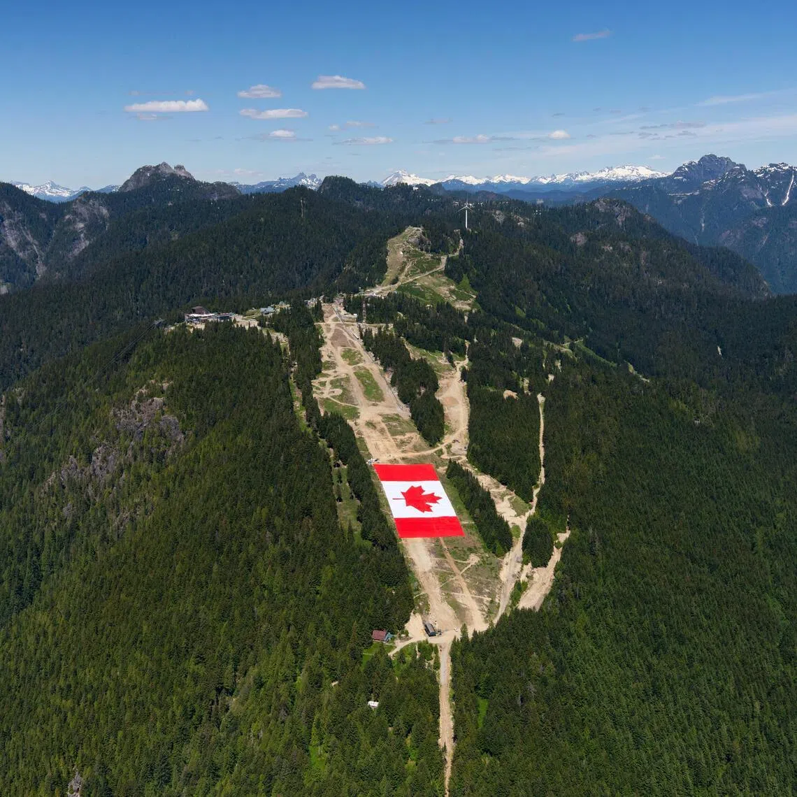 The lawsuit comes as Prime Minister Mark Carney’s government shifts Canada’s climate and energy priorities, rolling back key environmental policies.