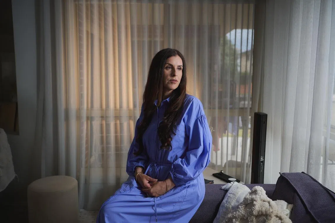 Top Australia arts festival apologises for barring Palestinian writer