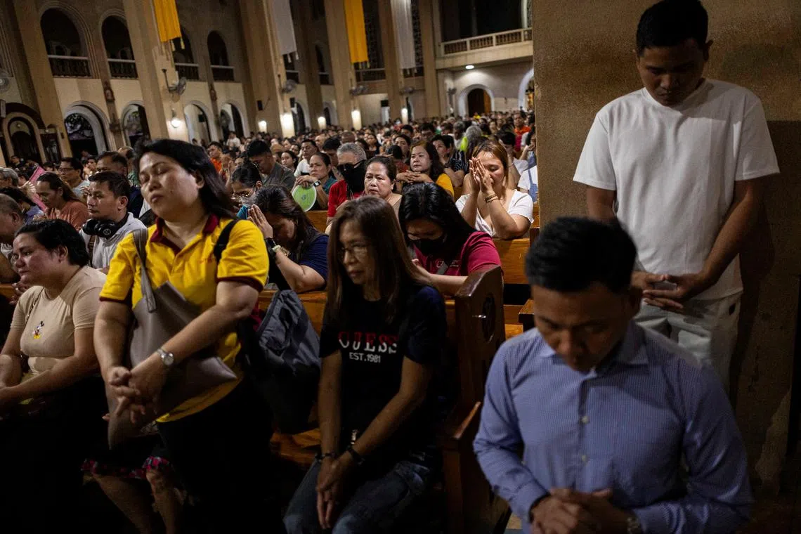 Staunchly Catholic Philippines begins period of mourning for Pope ...
