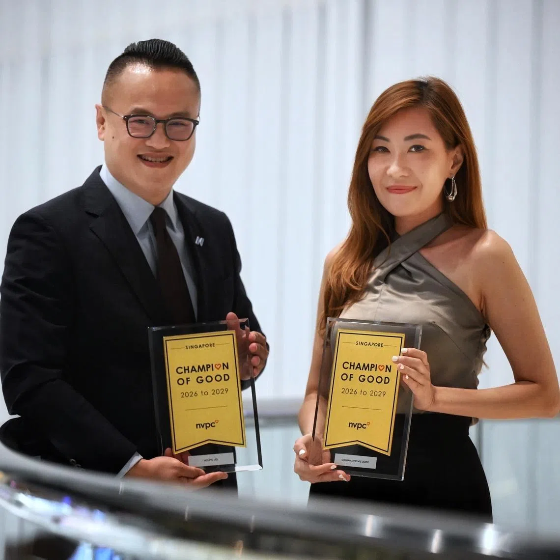 NCS CEO Sam Liew (left) and Go!Mama CEO Vivian Lee at the Company Of Good Conference and Conferment on July 20.