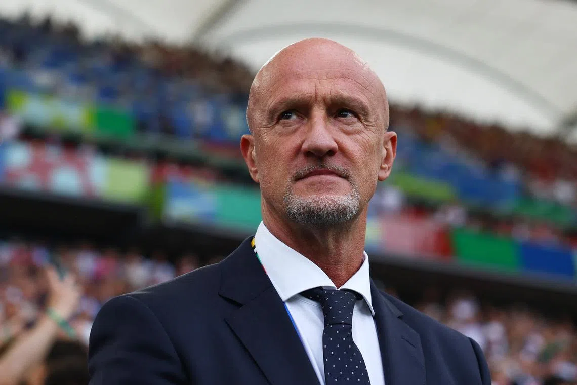 FILE PHOTO: Soccer Football - Euro 2024 - Group A - Germany v Hungary - Stuttgart Arena, Stuttgart, Germany - June 19, 2024 Hungary coach Marco Rossi before the match REUTERS/Lee Smith/File Photo