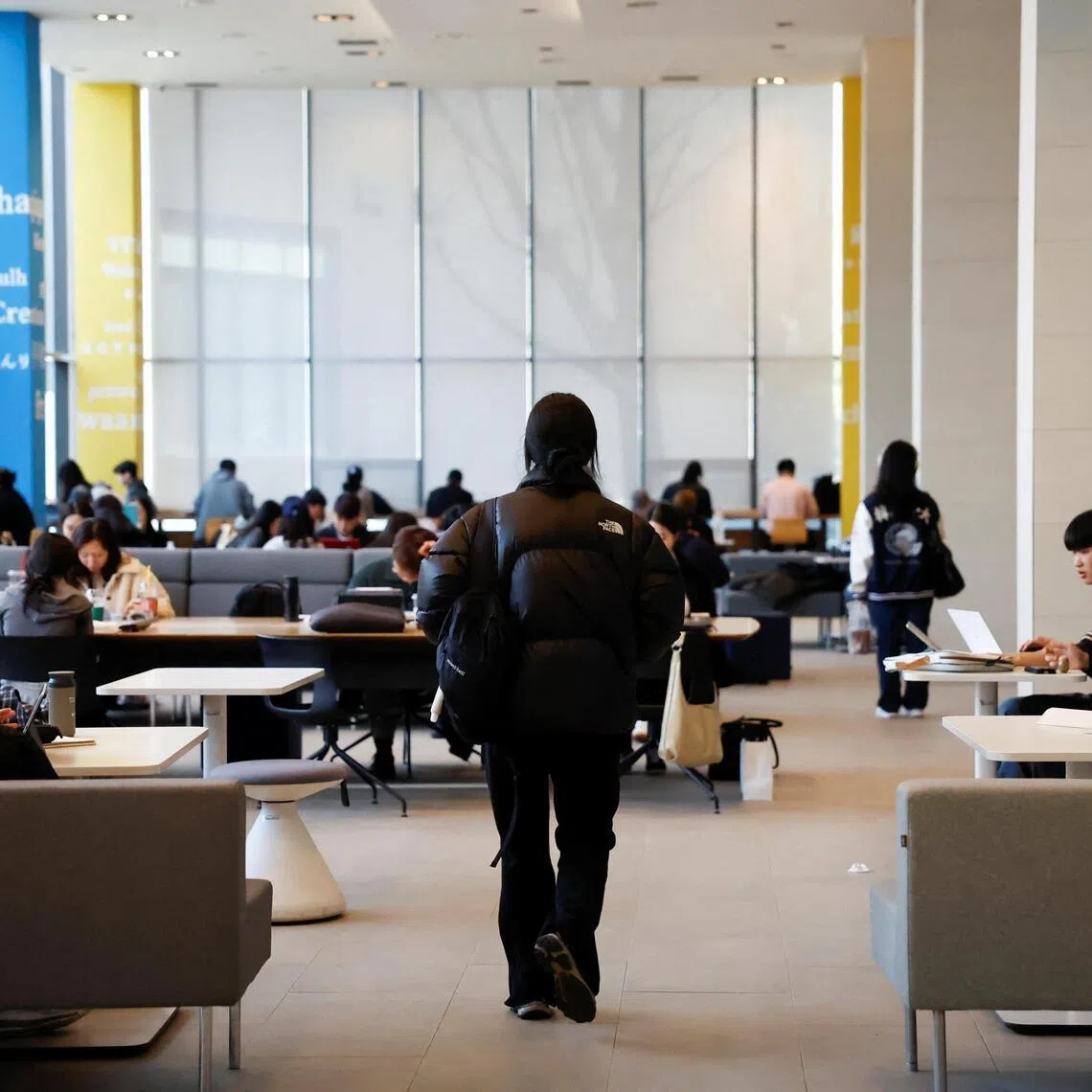 Students in South Korea are increasingly being warned that staying silent in group chats could expose them to school violence accusations. 