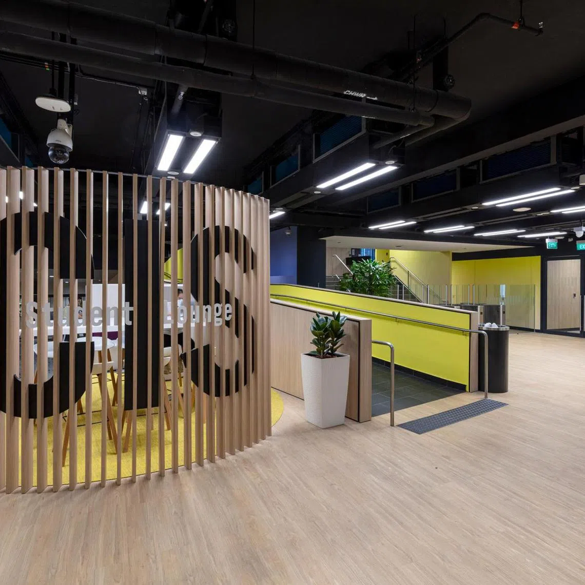  Singapore Management University's new College of Integrative Studies will welcome its first intake of up to 100 students this year.