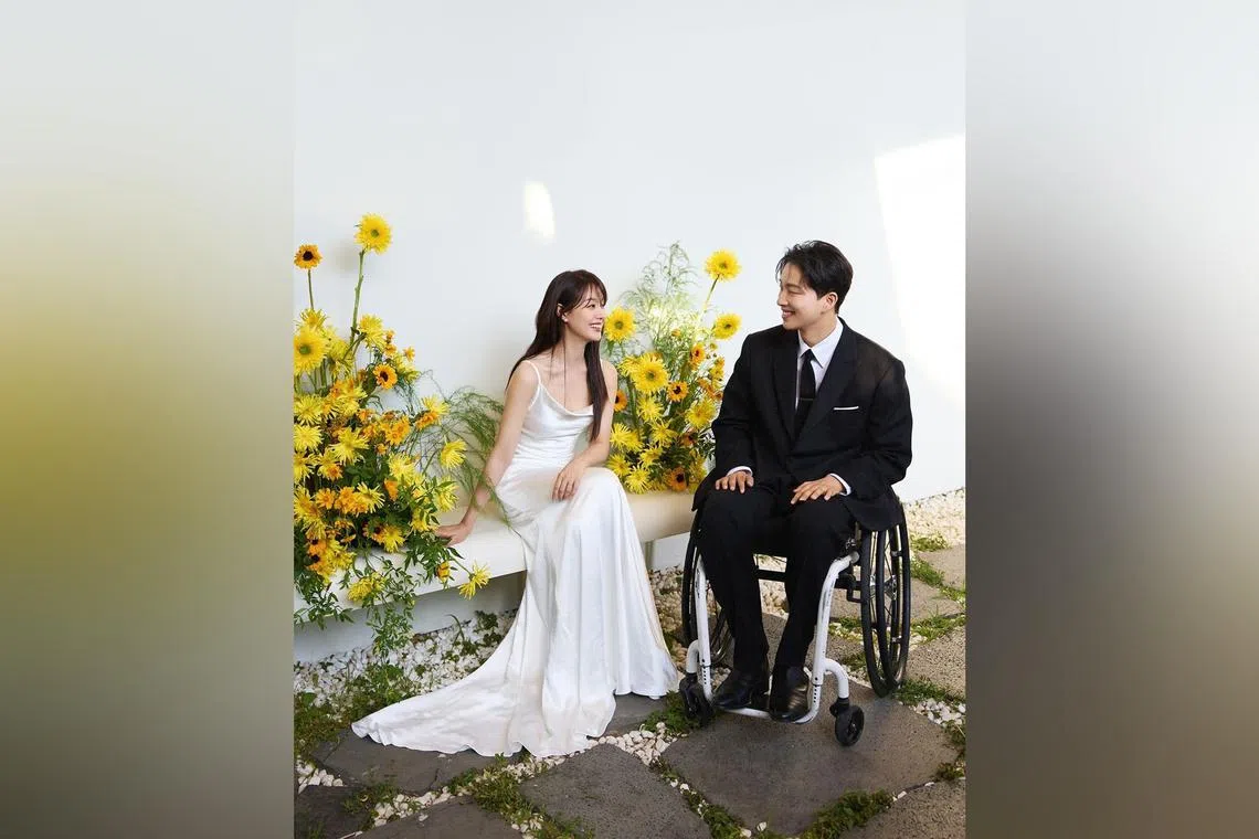 South Korean singer-actress Song Ji-eun (left) and YouTuber Park We tied the knot on Oct 9.