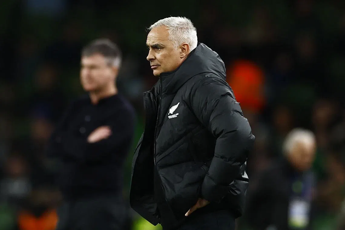 FILE PHOTO: Soccer Football - International Friendly - Republic of Ireland v New Zealand - Aviva Stadium, Dublin, Ireland - November 21, 2023 New Zealand coach Darren Bazeley REUTERS/Clodagh Kilcoyne