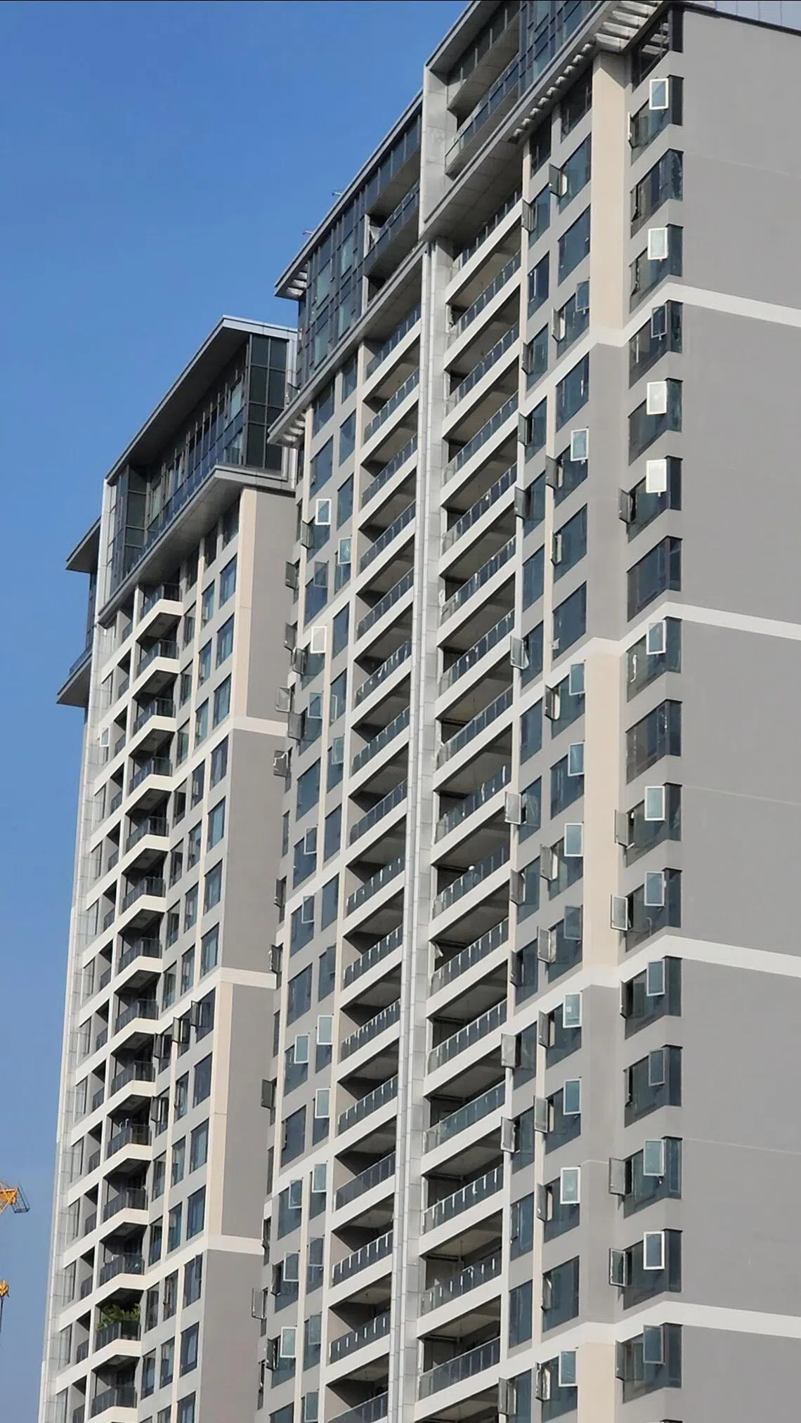 Another popular mixed-use development, the Central Condominium, overlooks the Inya Lake in Yangon and is just about a 15- to 20-minute drive to the Yangon airport, making it very attractive for buyers.