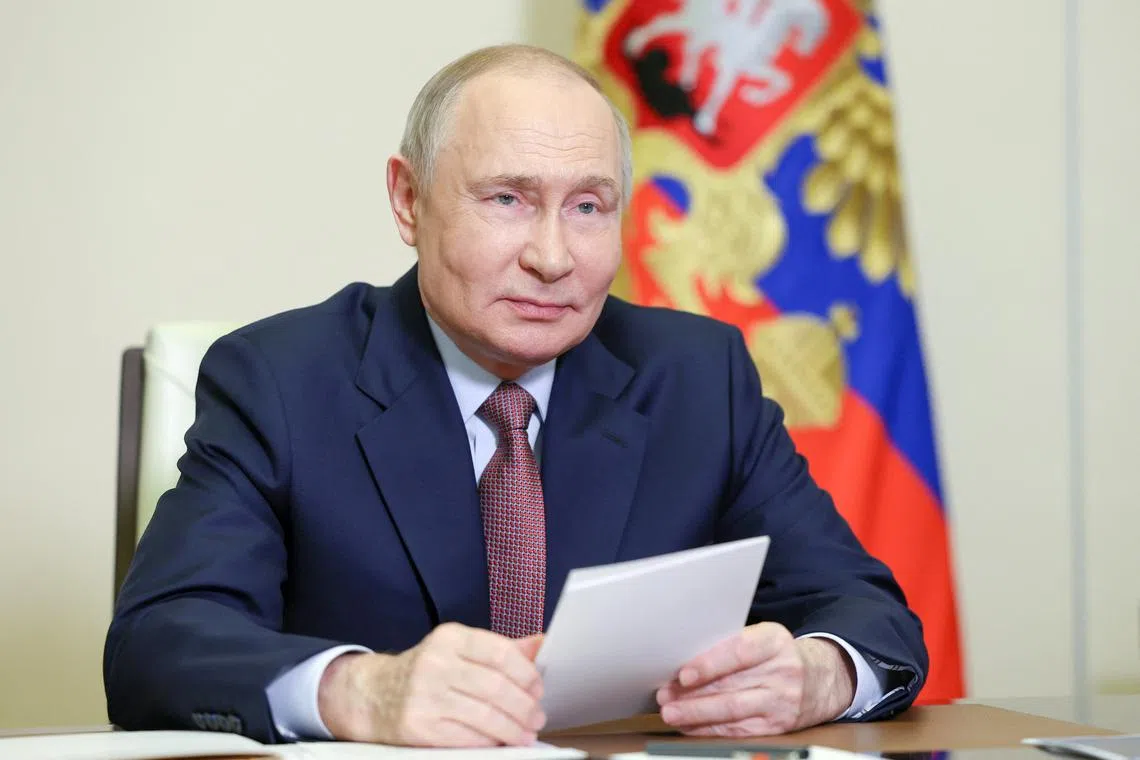 Russian President Vladimir Putin chairs a meeting on economic issues via video link at the Novo-Ogaryovo state residence outside Moscow, Russia April 24, 2025. Sputnik/Vyacheslav Prokofyev/Pool via REUTERS ATTENTION EDITORS - THIS IMAGE WAS PROVIDED BY A THIRD PARTY.