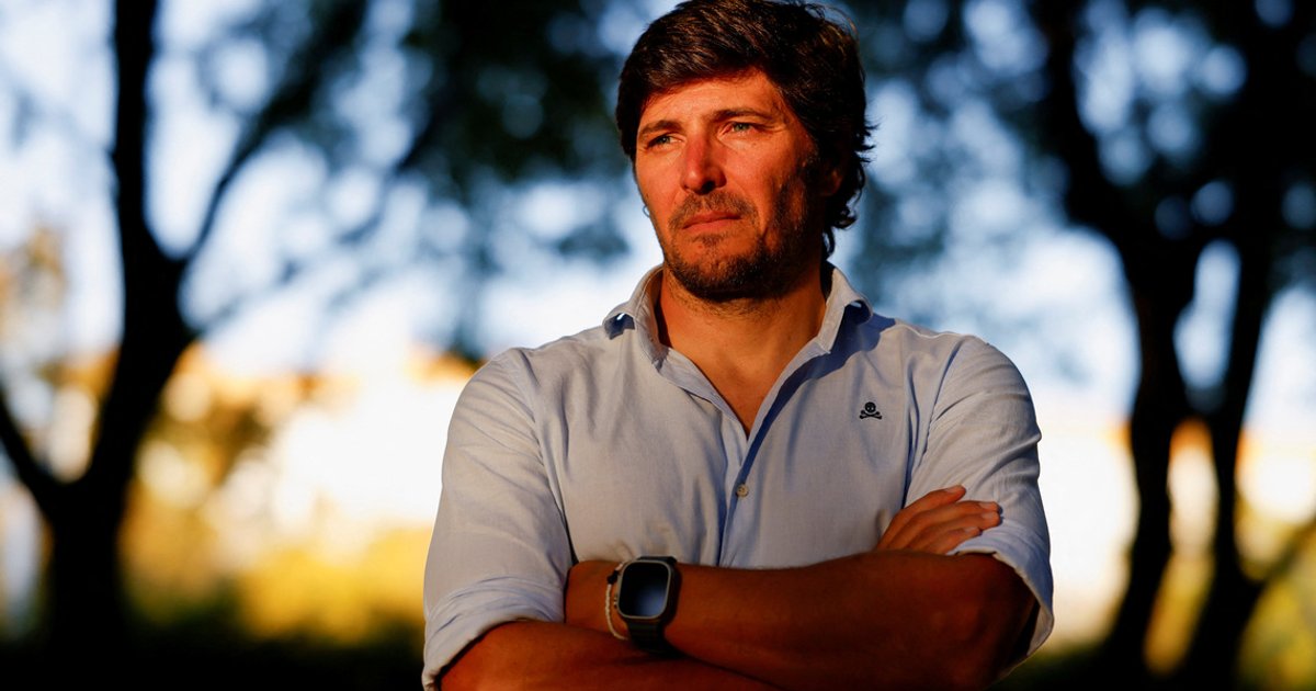 Spain train crash survivor recalls scenes of devastation as accident unfolded