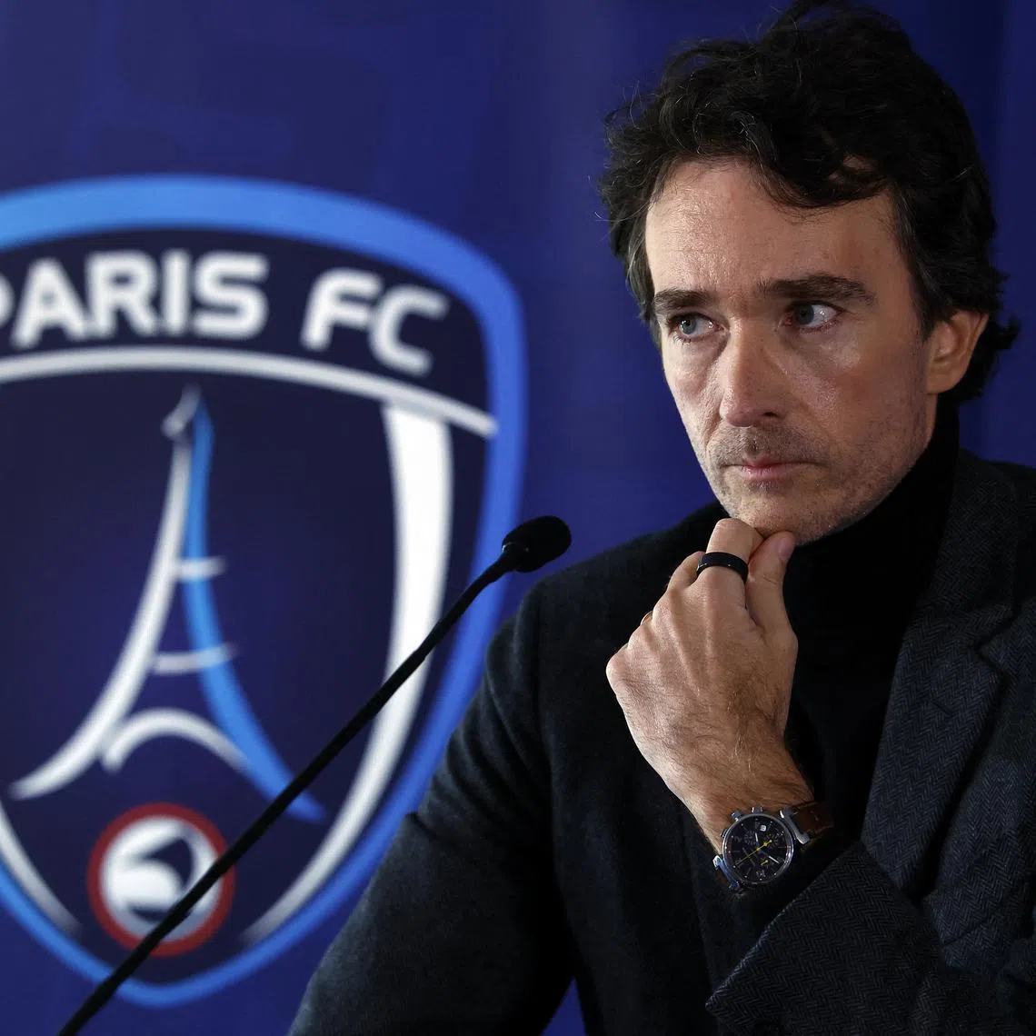 FILE PHOTO: Soccer Football - Paris FC Press Conference with Antoine Arnault, designated representative of Agache on the Paris FC board - Paris FC training center, Orly near Paris, France - November 20, 2024 Antoine Arnault, designated representative of Agache on the Paris FC board during the press conference REUTERS/Christian Hartmann/File Photo