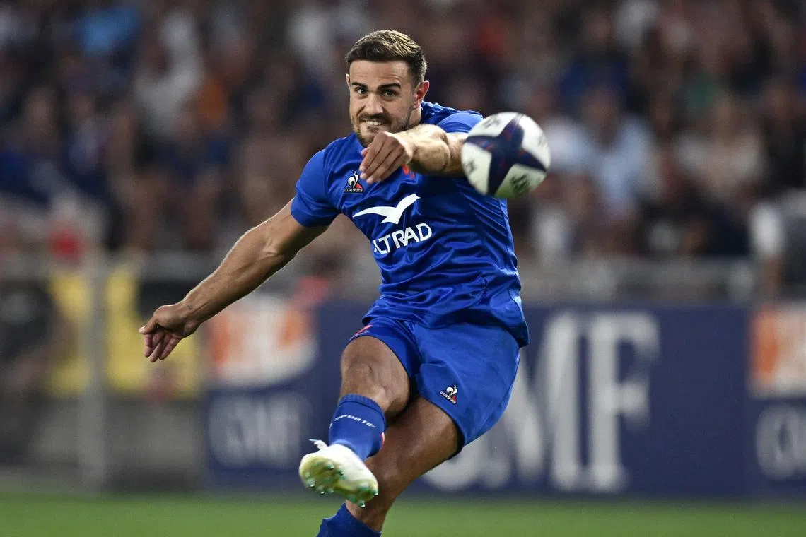 France's full-back Melvyn Jaminet takes a penalty kick during the pre-World Cup friendly.