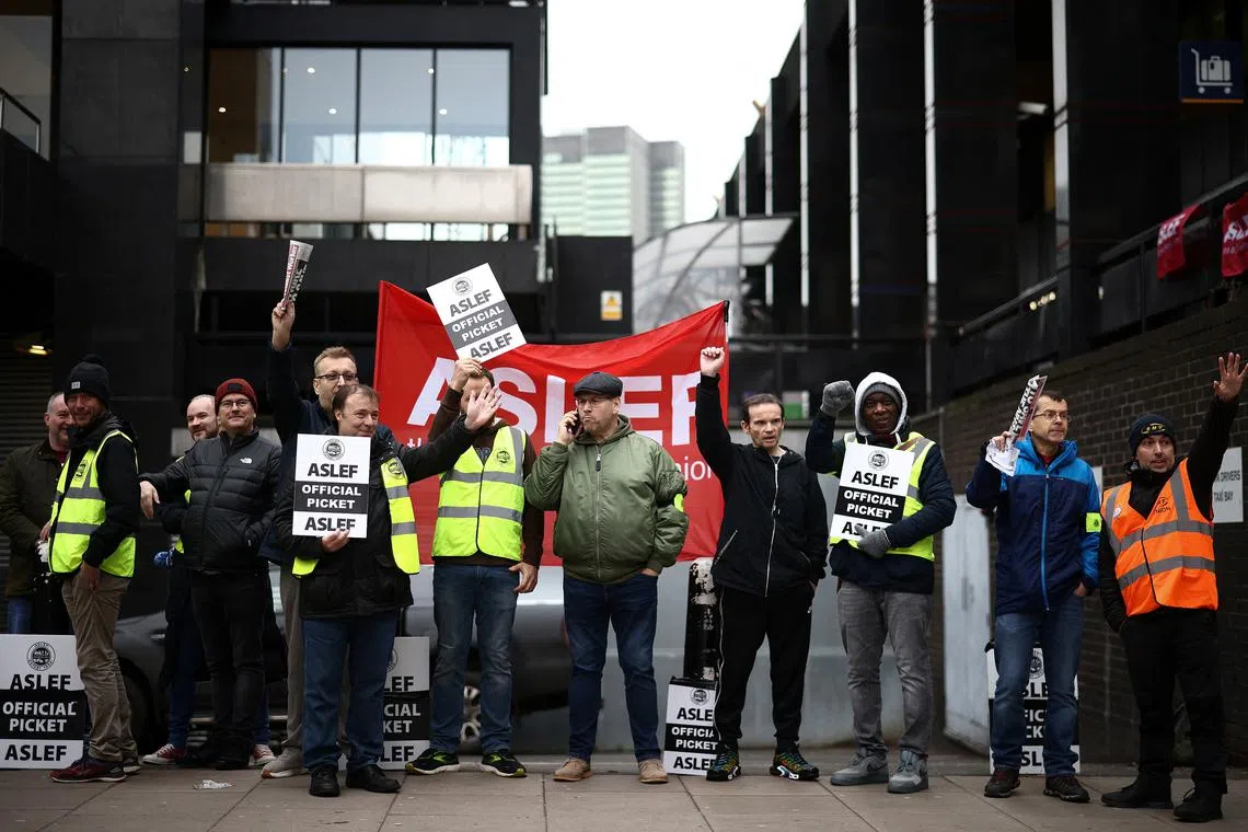 Unions have said they will only call off strikes if offers are made to resolve the disputes over this year’s pay settlement.