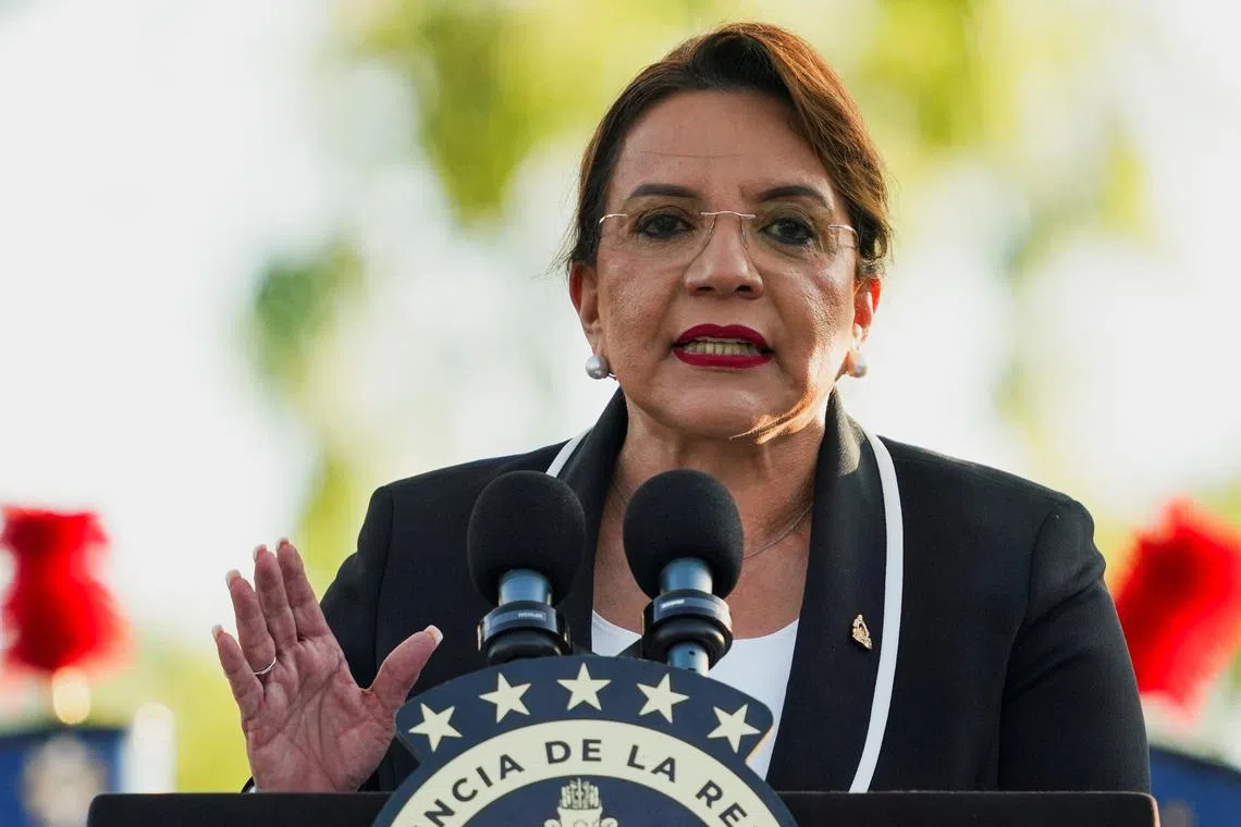 Honduras' President Xiomara Castro delivers a speech during a ceremony to commemorate the National Flag Day, in Tegucigalpa, Honduras September 1, 2024. REUTERS/Stringer