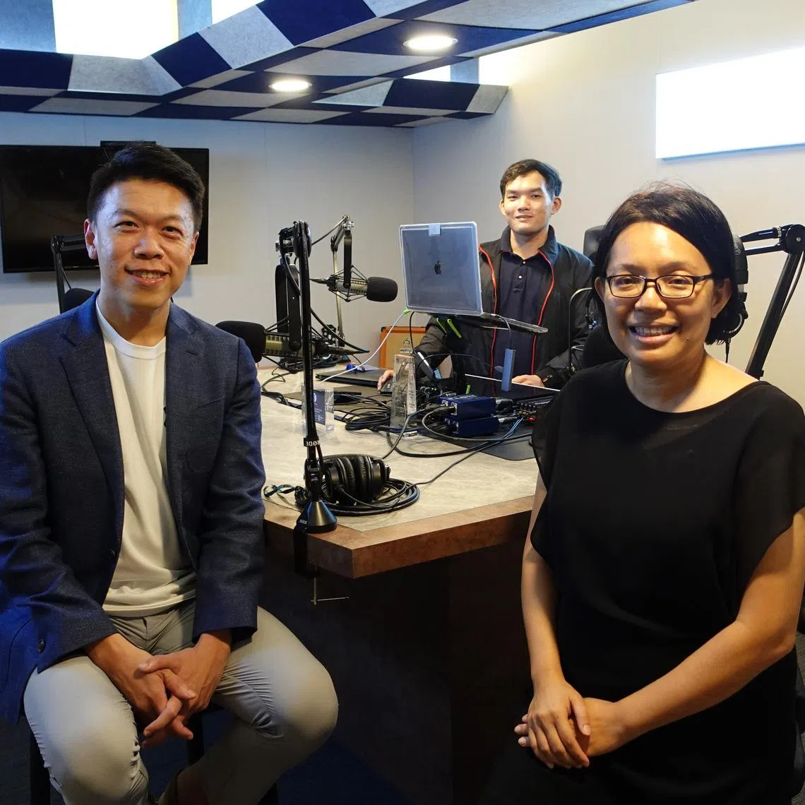 (Front row, from left) Mr Kevin Teng, CEO, WRISE Wealth Management Singapore, ST associate editor Lee Su Shyan, and (second row) ST podcast producer Teo Tong Kai, in the podcast studio.