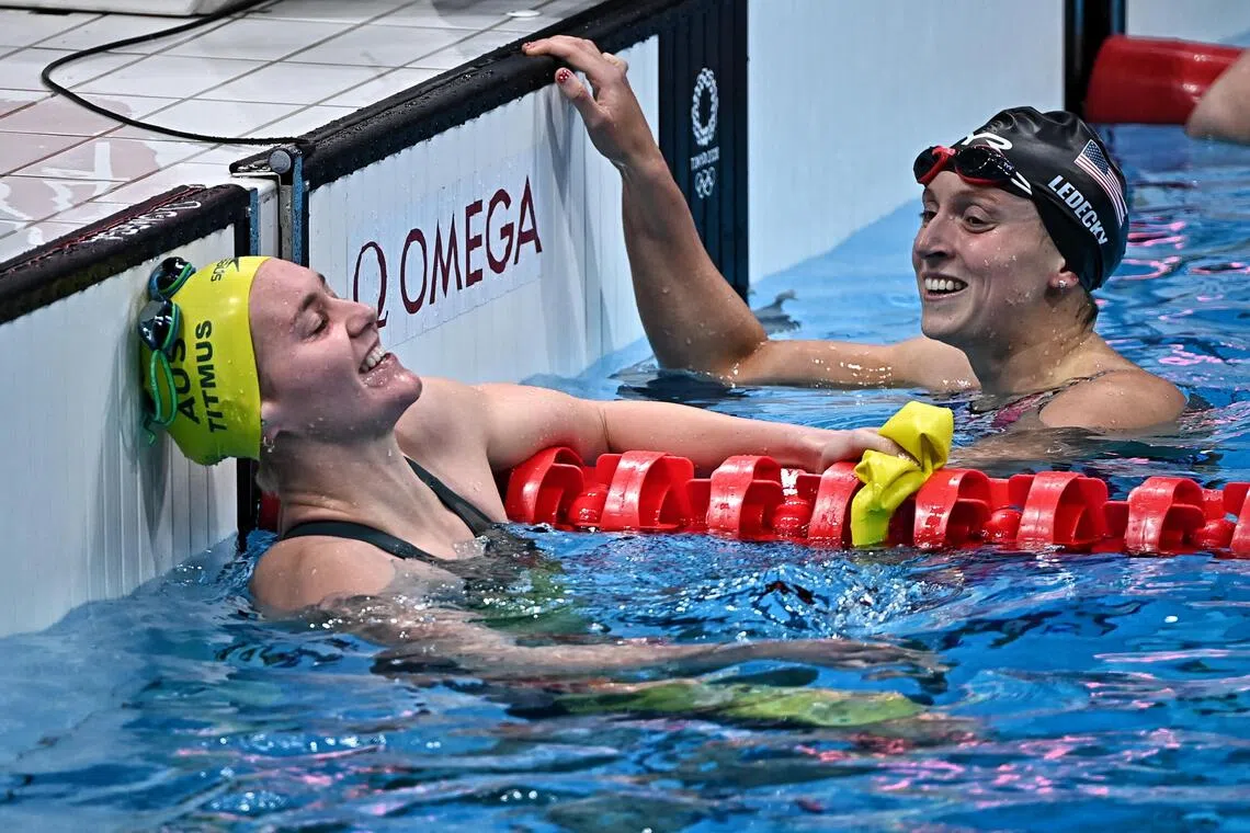 The great Australian Ariarne Titmus (left), who defeated Katie Ledecky (right) in the 400m freestyle at the 2021 and 2024 Olympics, has retired. 