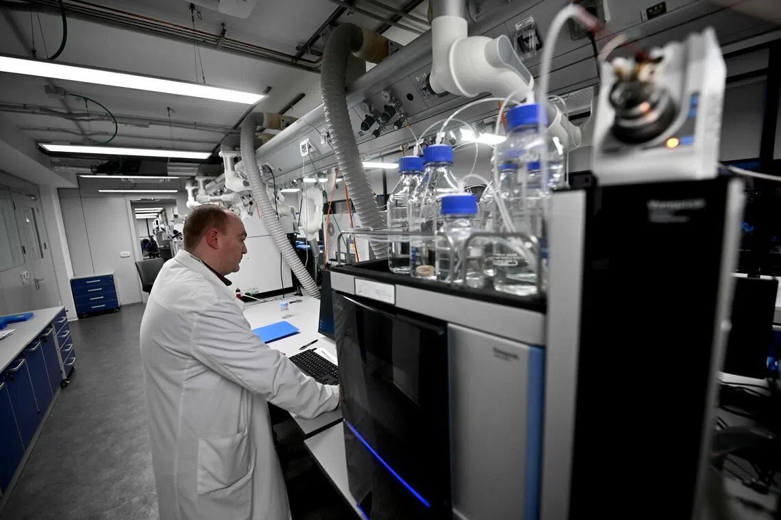 A person works in the laboratories of the Italian Sports Medicine Federation (FMSI) headquarters and antidoping laboratory, in Rome on January 2026. The facility, one of 30 worldwide accredited by the WADA (World Antidoping Agency), is located on the outskirts of the capital, making Italy a point of reference not only for the upcoming Olympic and Paralympic Games Milano Cortina 2026, but also for the international sports system. 