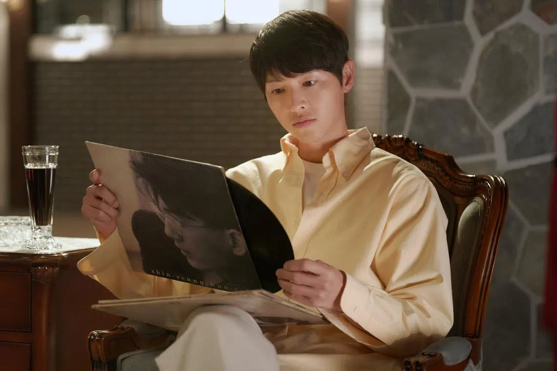 Actor Song Joong-ki plays the role of the youngest grandson of the Soonyang empire.