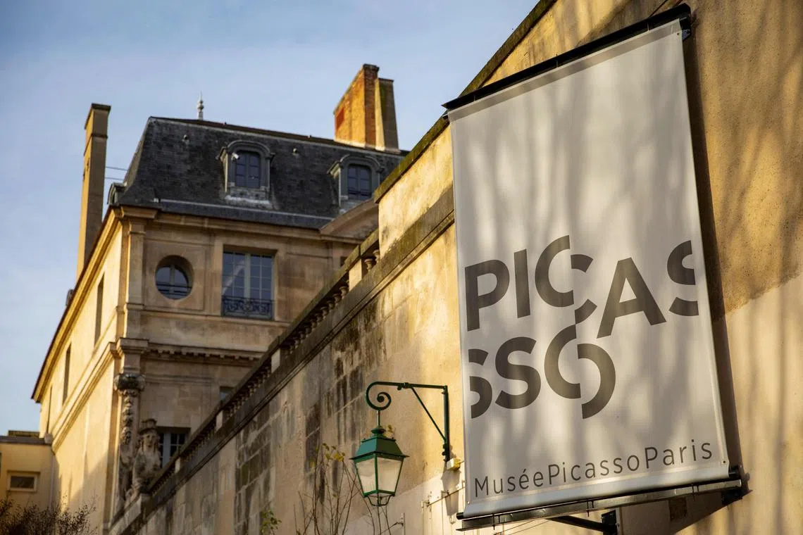 The new permanent collection will present a fresh selection of 400 works by Pablo Picasso across the museum’s 22 rooms. 