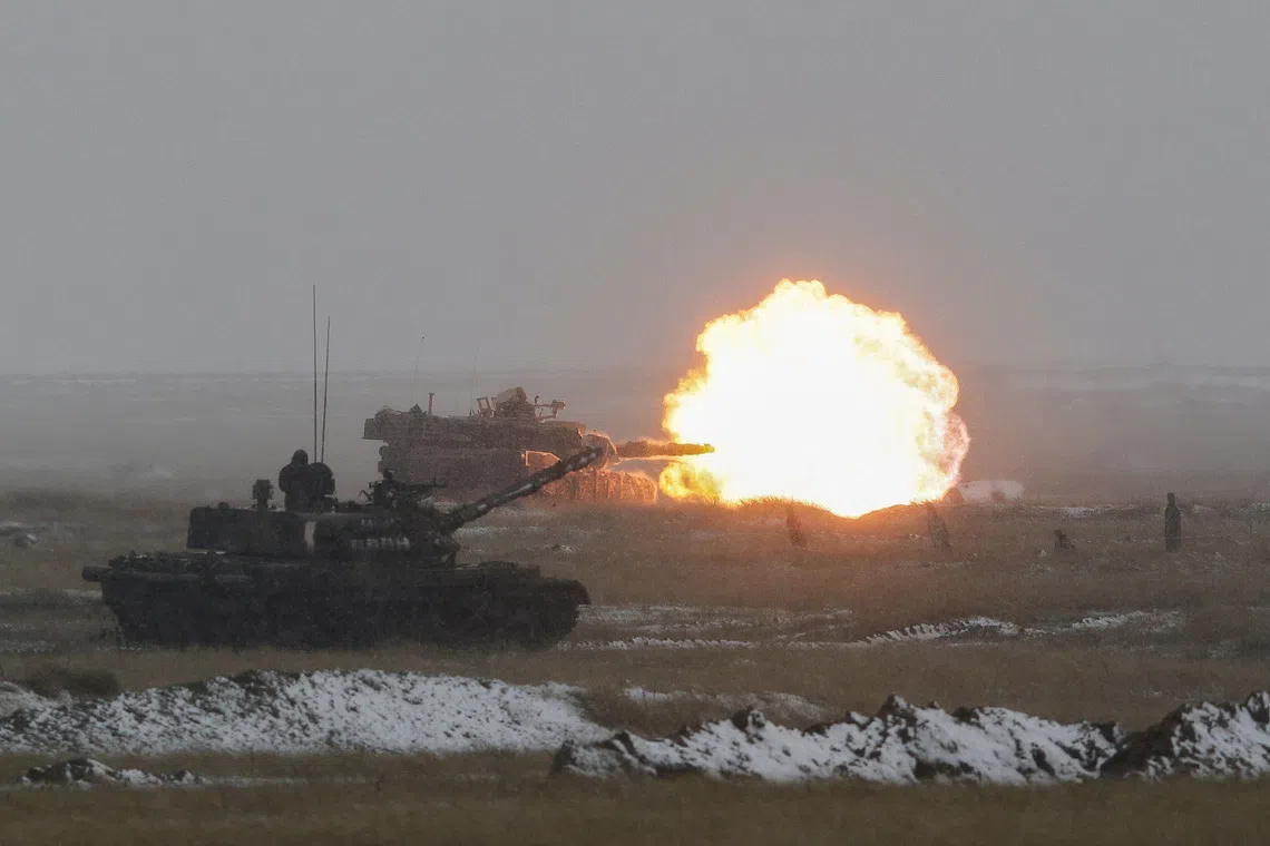 A U.S. M1 Abrams tank fires its main gun while taking part in Justice Eagle 17 joint military exercise alongside Romanian counterparts, at Smardan shooting range, in Galati county, Romania, April 20, 2017. Inquam Photos/Octav Ganea/via REUTERS