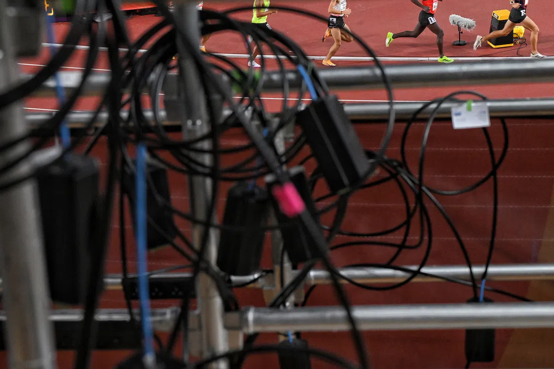 Competitors compete during the Asian Games Men?s 10000m Finals held at the Paloma Mizuho Stadium on Sept 25, 2026.