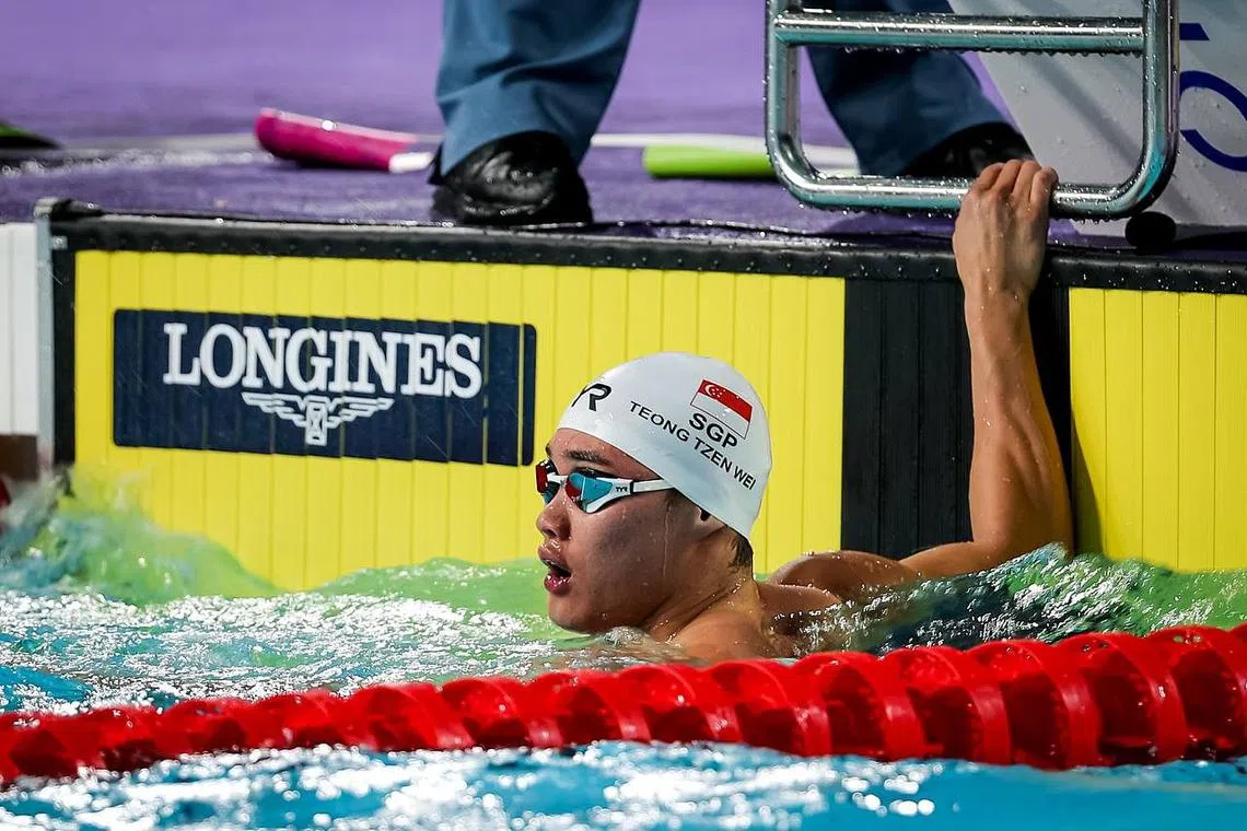 Teong Tzen Wei made the cut for the men's 50m freestyle semi-finals at the Fina World Swimming Championships (25m) after American Michael Andrew withdrew from the field.