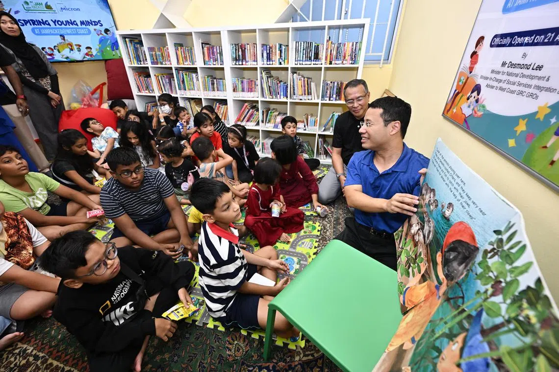 ST20240421-202441256652-Lim Yaohui-Syarafana Shafeeq-sslibrary21/
Mr Desmond Lee reading book to children inside the mini library at Jampacked@West Coast on Apr 21, 2024.
Jamiyah Singapore, with the generous support of Micron Semiconductor Asia Pte Ltd, unveiling a mini library at Jampacked@West Coast, an initiative designed to spark a love of reading and learning among children aged 3 to 12 years.
Mr. Desmond Lee, Minister for National Development & Minister-In-Charge of Social Services Integration and Advisor to West Coast GRC GROs, will grace the Opening.
(ST PHOTO: LIM YAOHUI)