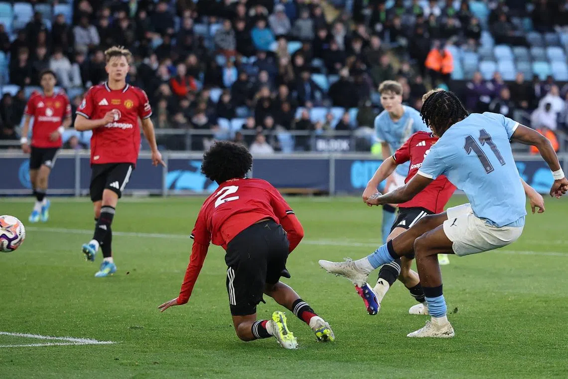 Late Heskey strike spurs Manchester City to victory in FA Youth Cup ...