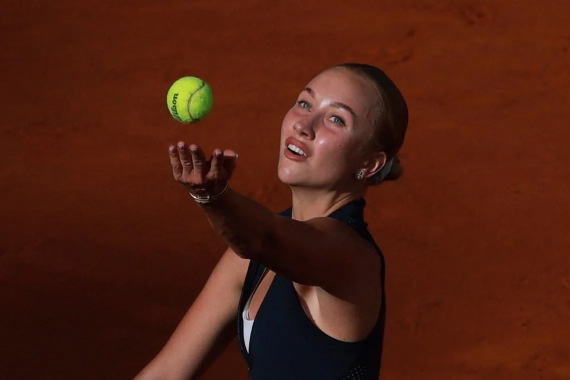 Tennis - French Open - Roland Garros, Paris, France - May 30, 2026 Austria's Anastasia Potapova in action during her third round match against Coco Gauff of the U.S. REUTERS/Stephanie Lecocq
