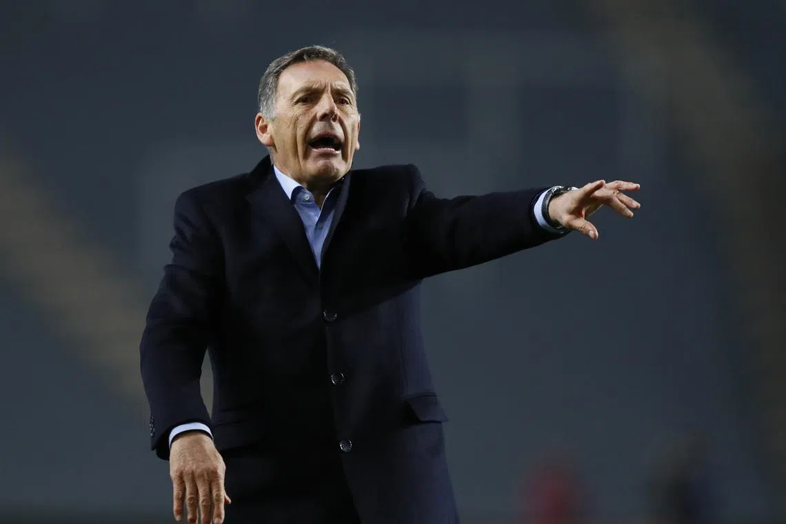 FILE PHOTO: Soccer Football - Copa Argentina - Round of 16 - Boca Juniors v River Plate - Estadio Ciudad de la Plata, Buenos Aires, Argentina - August 4, 2021 Boca Juniors coach Miguel Angel Russo Pool via REUTERS/Agustin Marcarian/File Photo