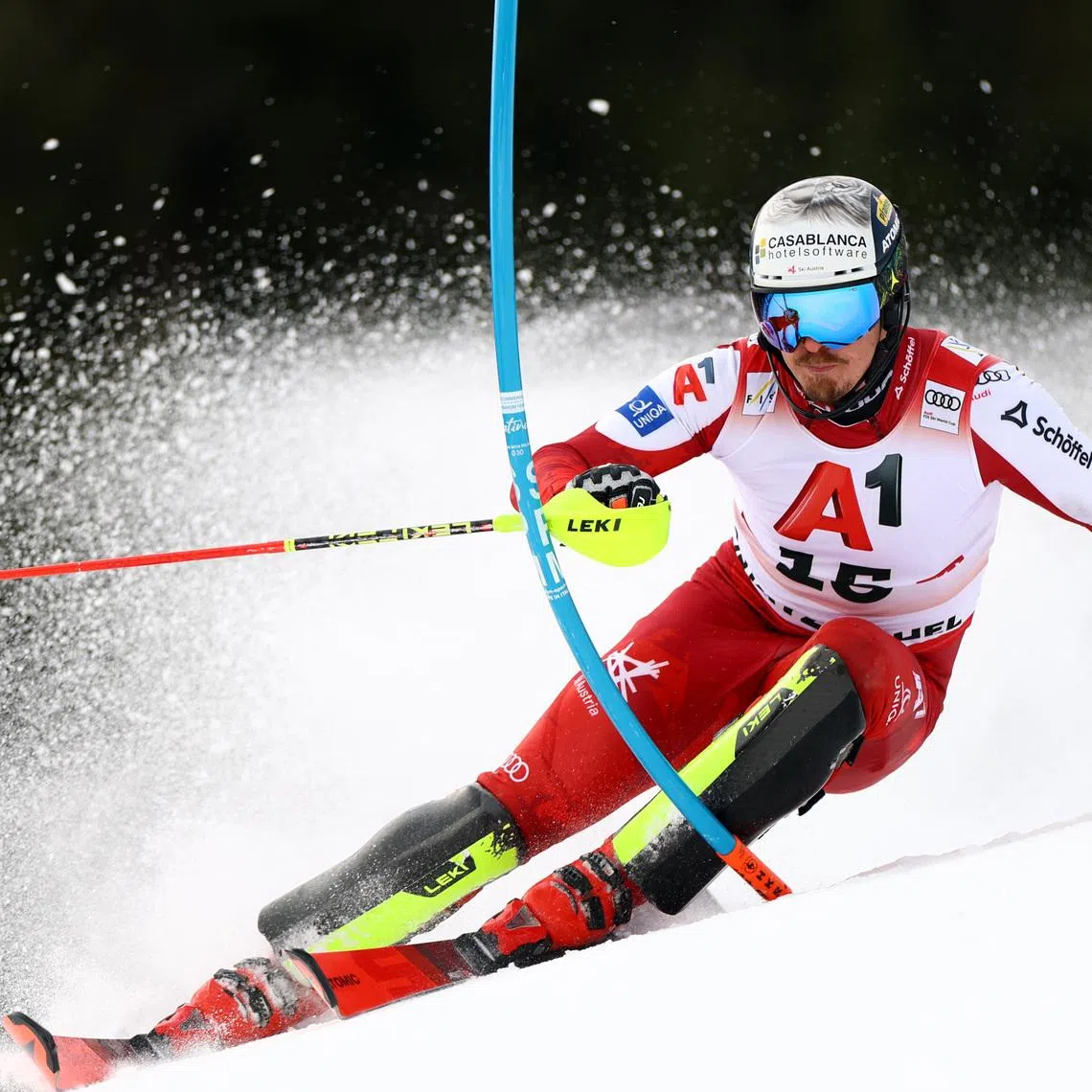 Alpine Skiing - FIS Alpine Ski World Cup - Men's Slalom - Kitzbuehel, Austria - January 25, 2026 Austria's Manuel Feller in action during the Men's Slalom REUTERS/Lisi Niesner