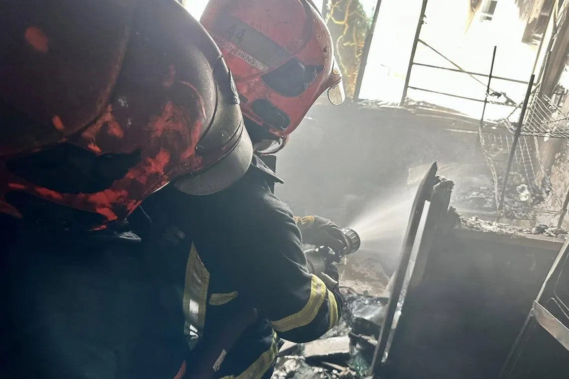 Firefighters extinguished the blaze in the kitchen of a flat at Block 803 Keat Hong Close using two water jets.