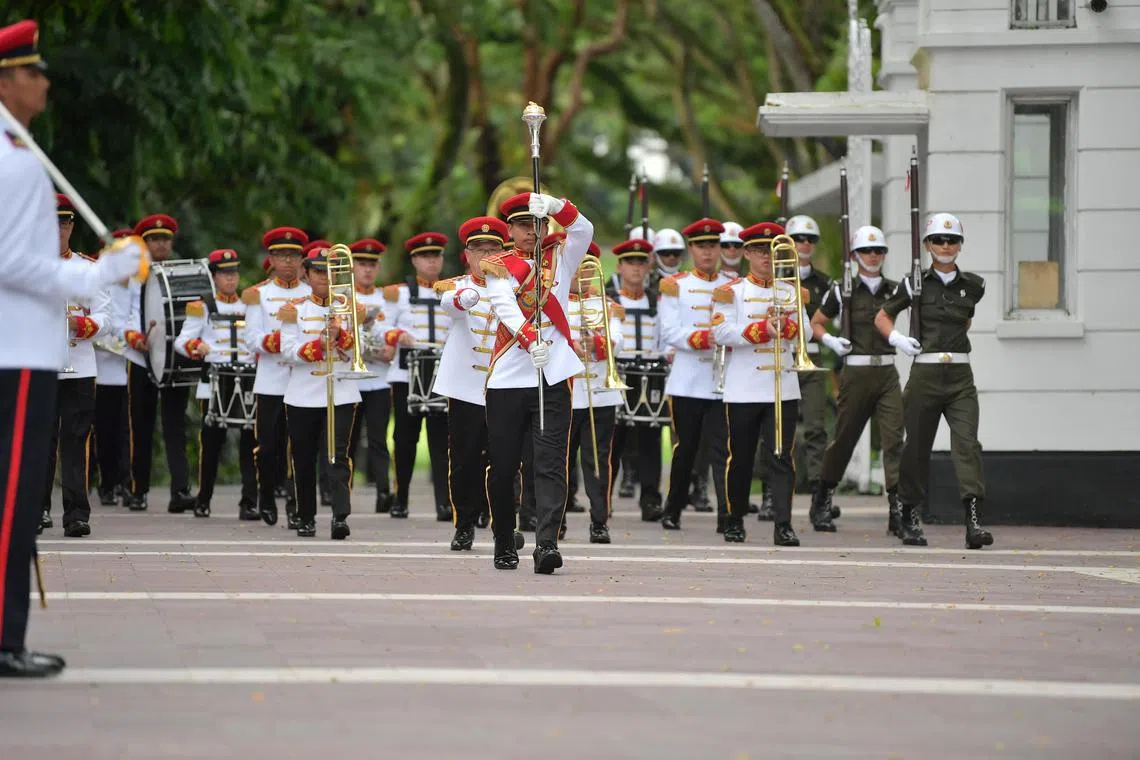 vlmedicine - Feature on the rise in interest in performance arts medicine, which is targeted at musicians, dancers, singers and other performers, in recent years. The SAF Central Band -- members of which are pictured here in October 2022 at the Changing of Guards Ceremony at the Istana -- have had workshops conducted by performance arts medicine specialists since 2020.




Photo Credit: PIONEER