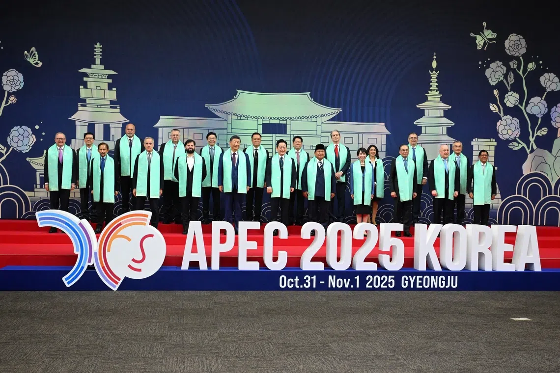 The Apec leaders summit unfolded under the shadow of rising geopolitical tensions and aggressive economic strategies.
