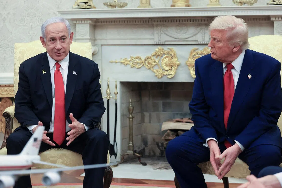 U.S. President Donald Trump meets with Israeli Prime Minister Benjamin Netanyahu in the Oval Office at the White House in Washington, U.S., April 7, 2025. REUTERS/Kevin Mohatt