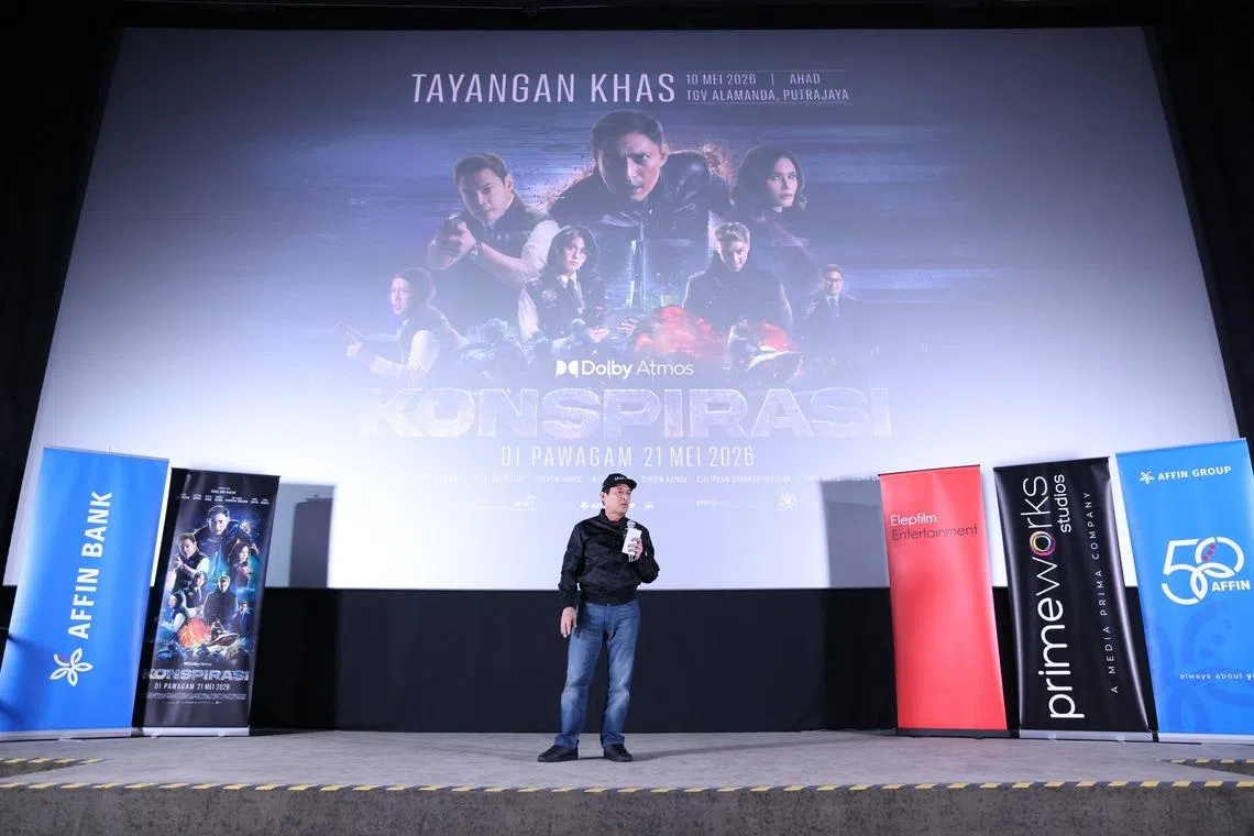 Tan Sri Azam Baki giving a speech at the premiere of the film Konspirasi in Putrajaya on May.