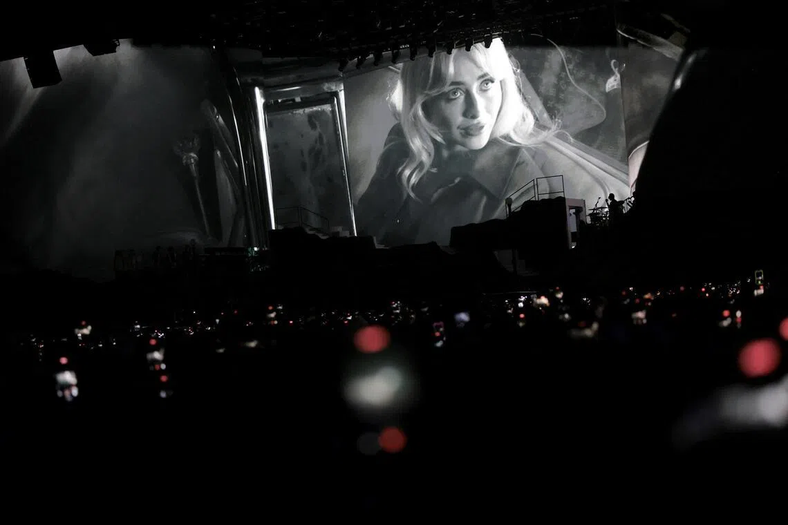 Pop star Sabrina Carpenter transforms first night of Coachella into her own ‘Sabrinawood’