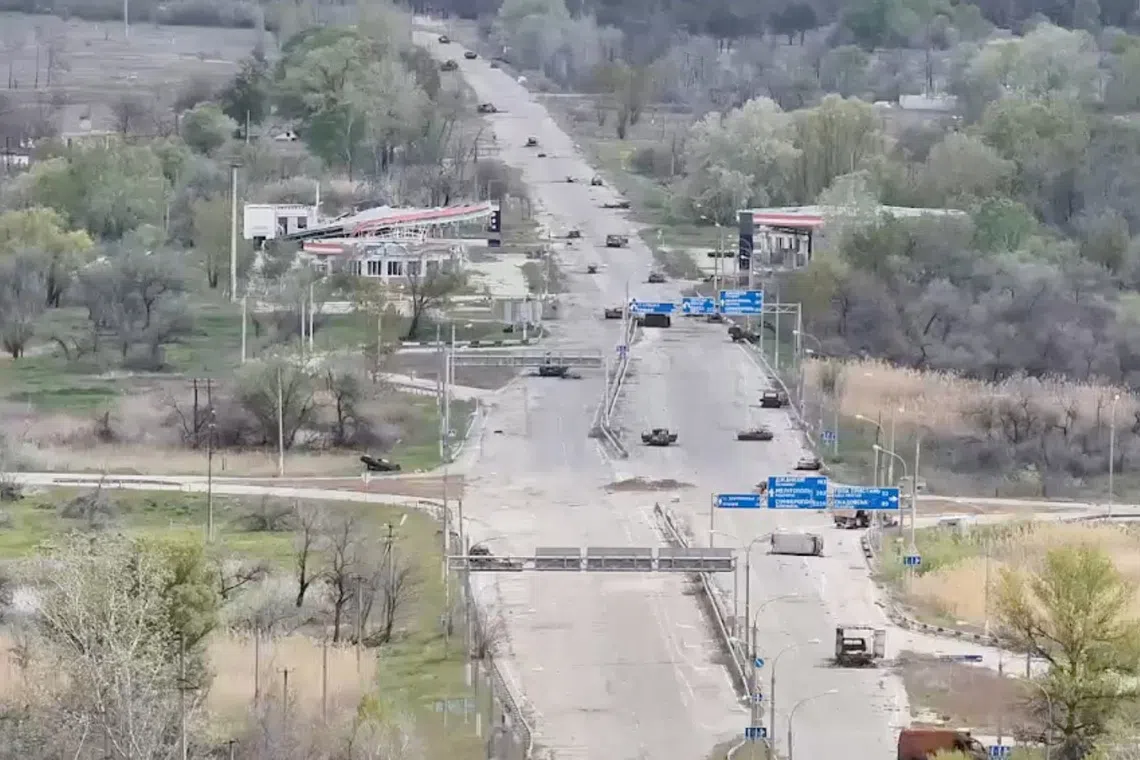 Ukraine and Russia begin ceasefire in Oleshky | The Straits Times